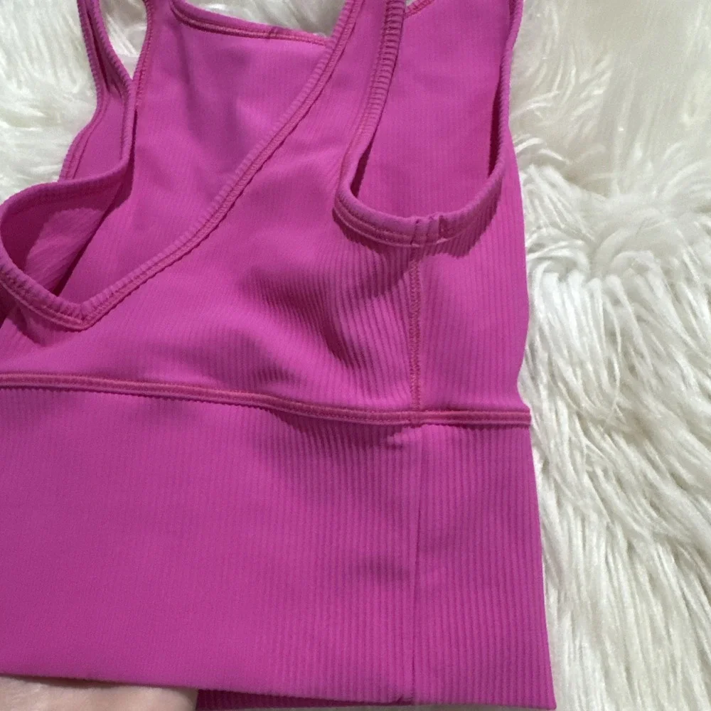$58 Lululemon Power Pivot Ribbed Tank Top in Sonic Pink Size 4